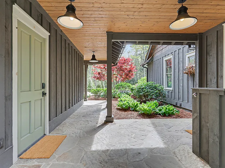 545 Cross Creek Trl — Photo 56