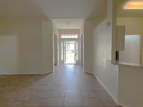 4th image of 117 Angol St