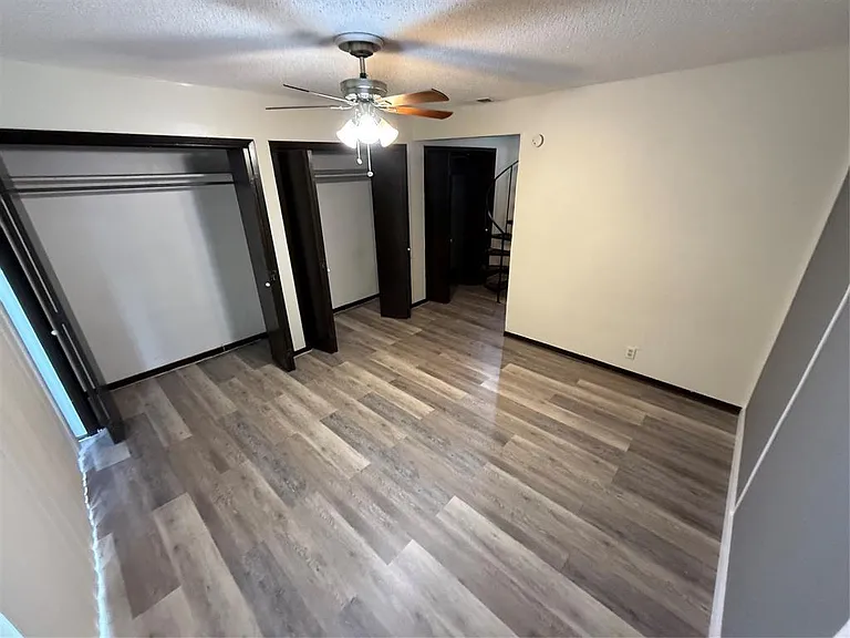 2408 Longview St #104 — Photo 3