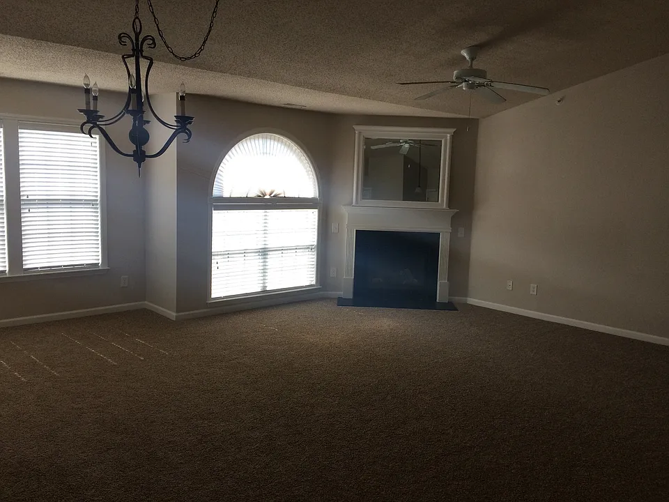 Great Room/ Dining Area