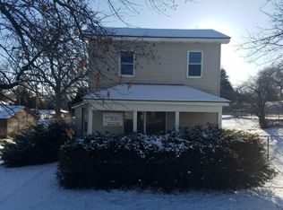 269 19th Ave N, Clinton, IA 52732