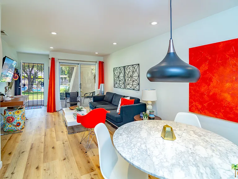 550 N Villa Ct #114 — Photo 7