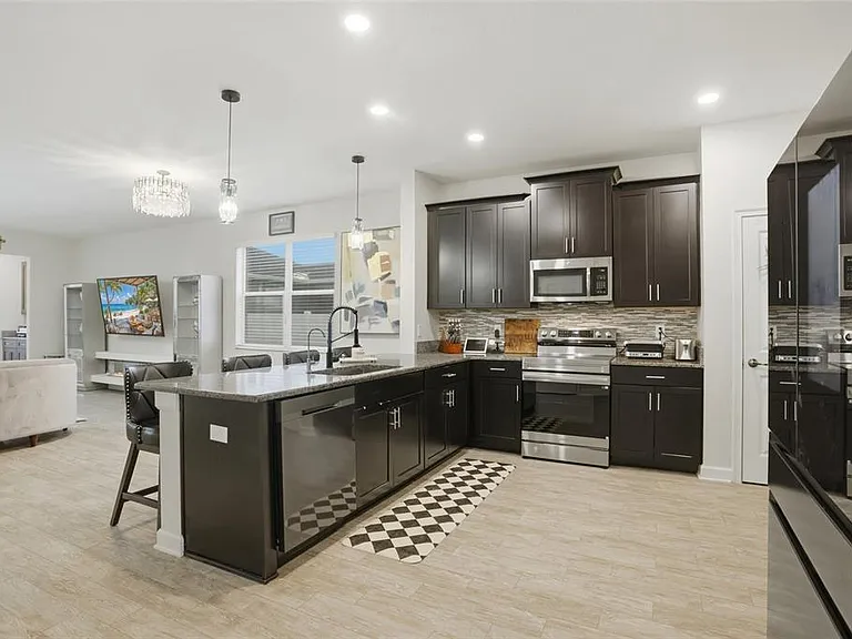 11007 Sycamore Woods Dr — Photo 10