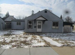 701 Maple St, Grayling, MI 49738