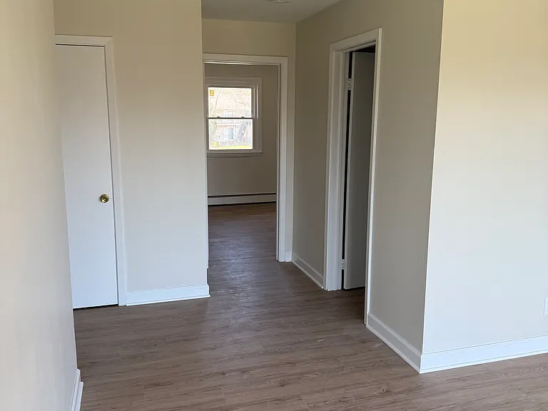 25 Arrowhead Dr #21 — Photo 3