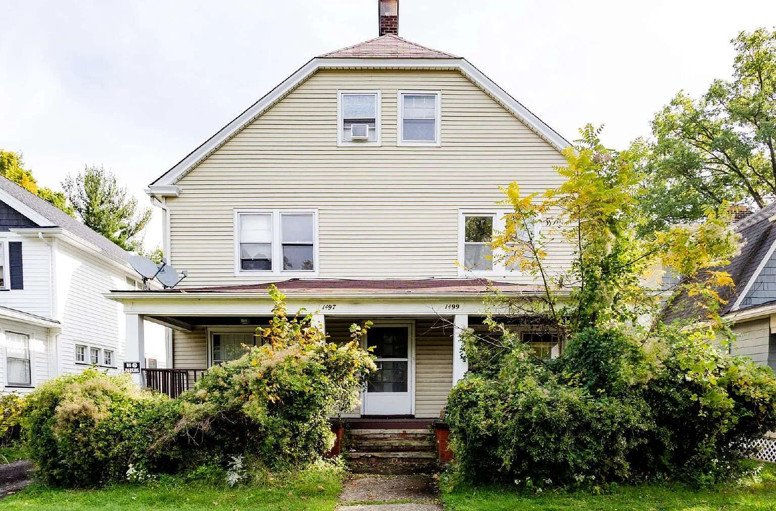 4 bed, 1.5 bath, 1858 sqft, $1,450 — Photo 1