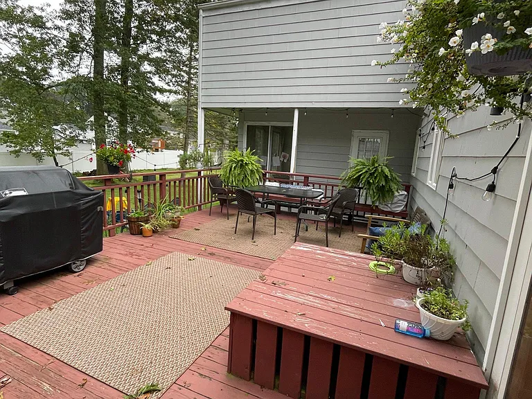 42 Seneca Rd — Photo 16