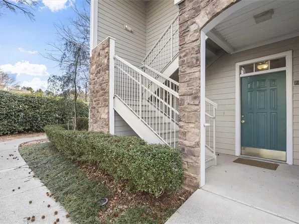 222 Edinburgh Ct, Milton, GA 30004