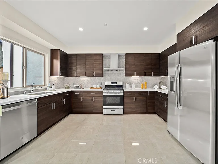 1222 Temple City Blvd — Photo 11