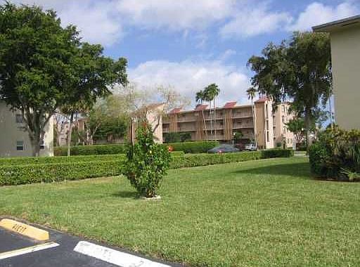 2nd image of 251 NW 76th Ave APT 208