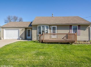 4115 Indianola Ave, Des Moines, IA 50320