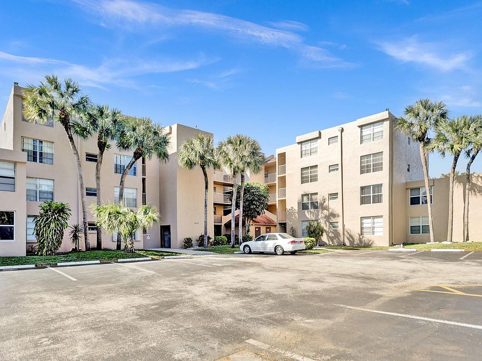 1st image of 9470 Live Oak Place #107