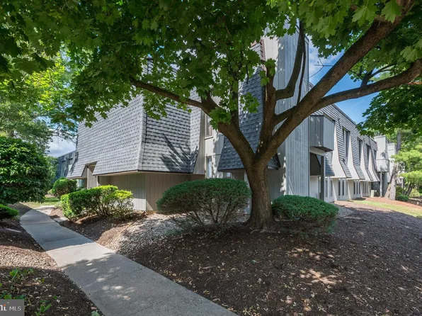 25 S Church Rd Unit 28, Maple Shade, NJ 08052