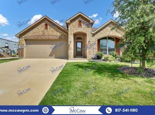 1345 Francesca Dr, Lake Dallas, TX 75068