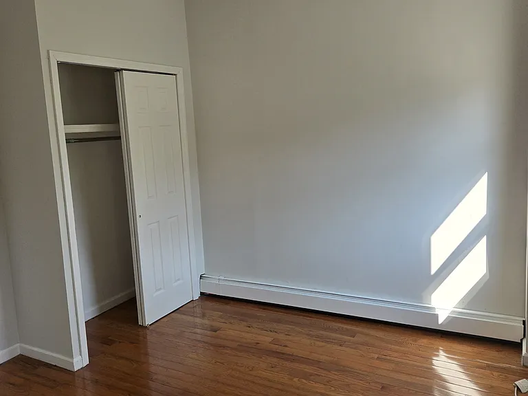 18 Sherwood Ave #1 — Photo 5