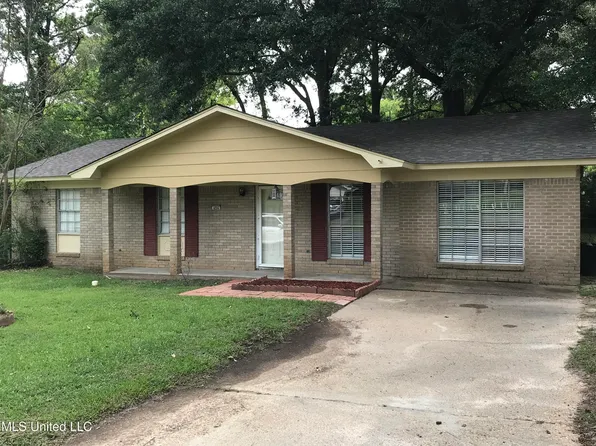 494 Saint Jude St, Pearl, MS 39208