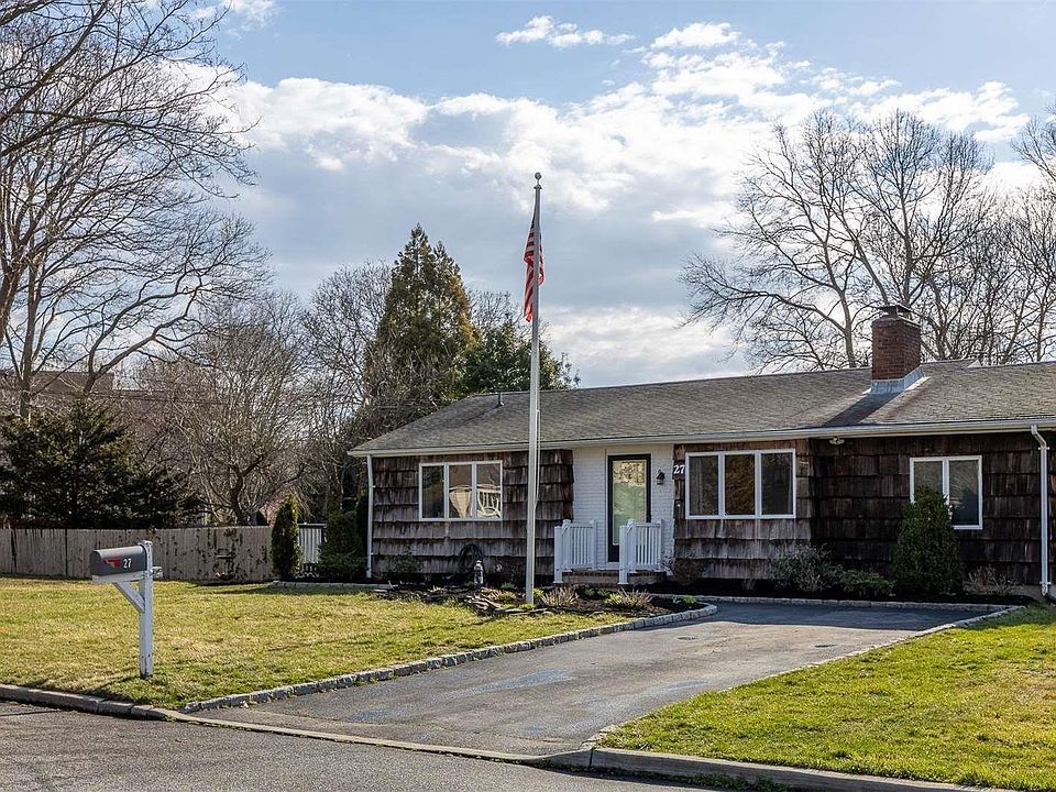 1st image of 27 Woodbine Lane