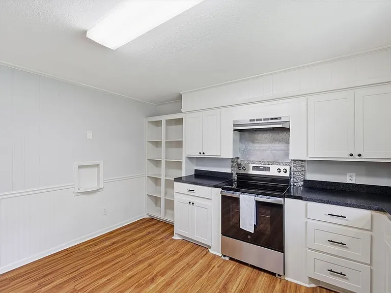 210 Mount Salus Rd — Photo 14