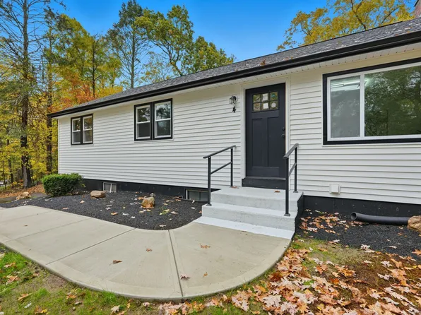 4 Hemlock Circle, Somers, CT 06071