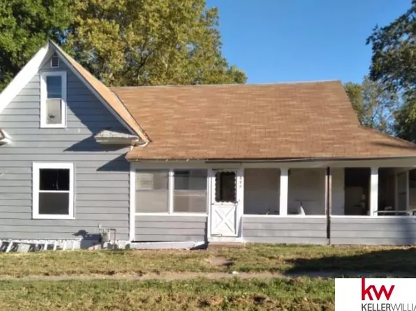 666 E 5th St, Superior, NE 68978