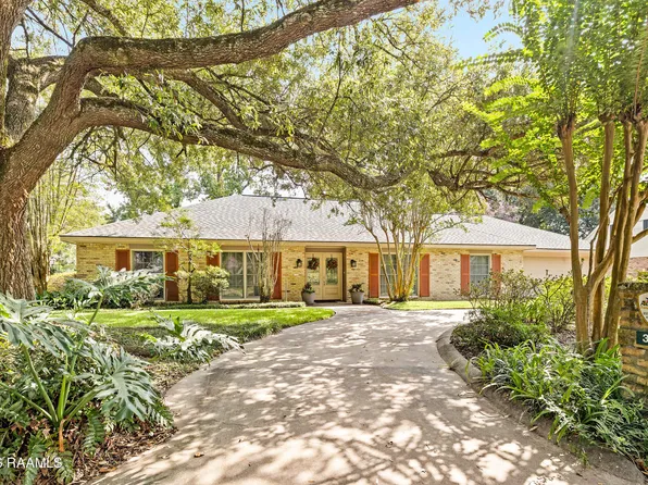 303 Ducharme Ln, Lafayette, LA 70503