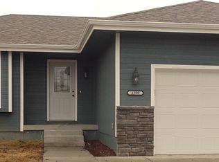 4300 SE Meadow Trl, Topeka, KS 66609