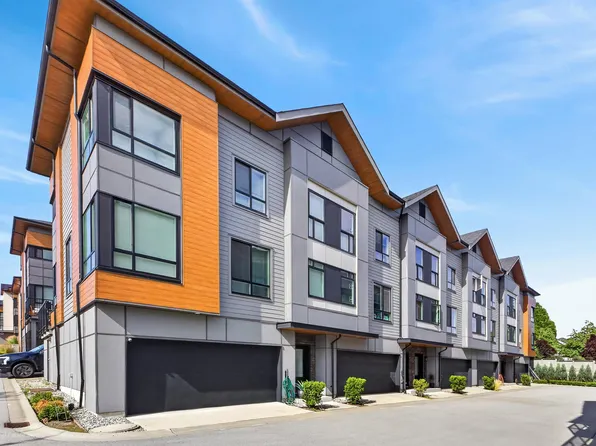 15151 Edmund Dr #9, Surrey, BC V3S 0A5