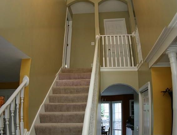 2nd image of 2444 Lara Ln