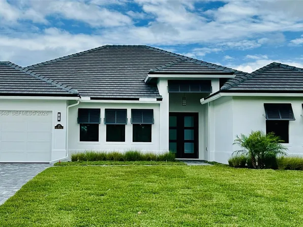 520 Caroline Dr, Vero Beach, FL 32968