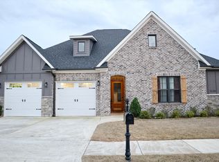 7120 Kingsbridge Ln SE, Owens Cross Roads, AL 35763