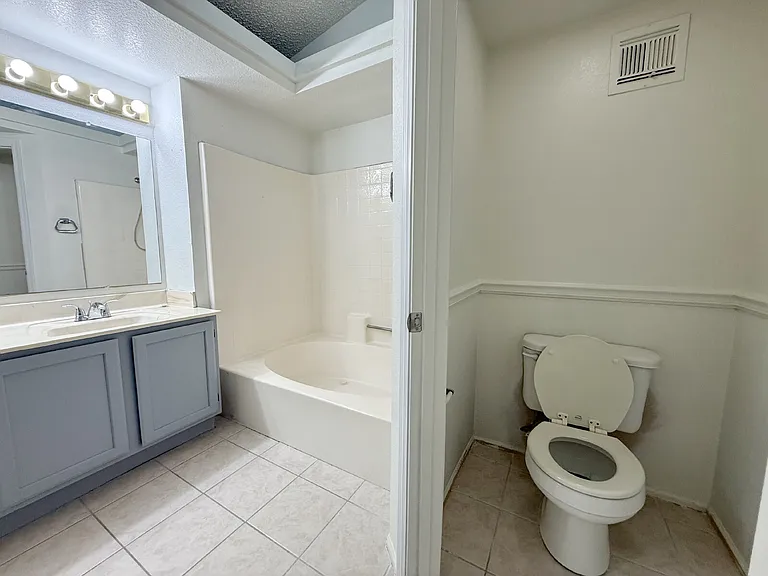 18183 N 58th Ln — Photo 19
