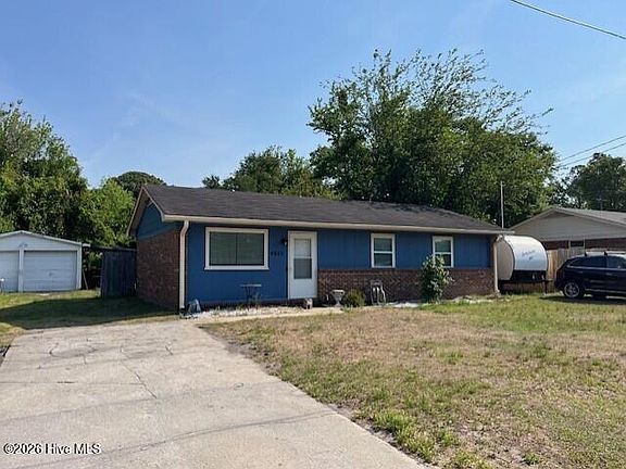 2nd image of 4925 Cantwell Road