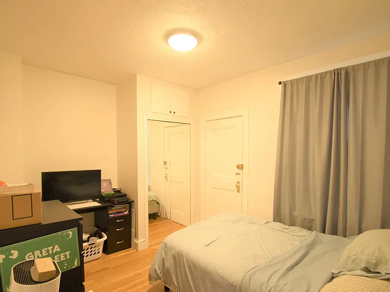 73 Thatcher St #3 — Photo 6
