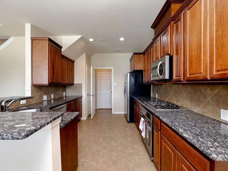 4602 Ladyfern Way — Photo 11
