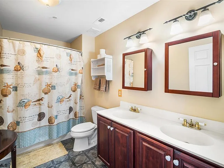 513 Barrett Ave #A — Photo 23