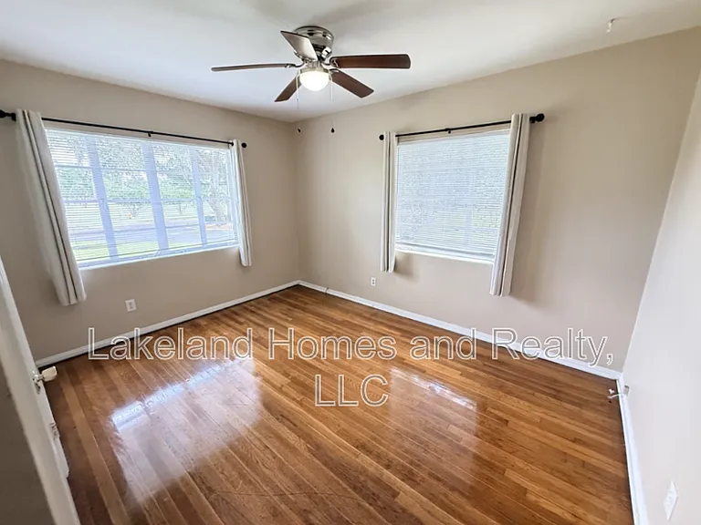 3115 Buckingham Ave — Photo 17