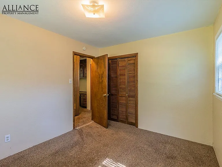 1525 Hartford Rd — Photo 18
