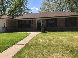 1003 Matthew Dr, O'Fallon, IL 62269