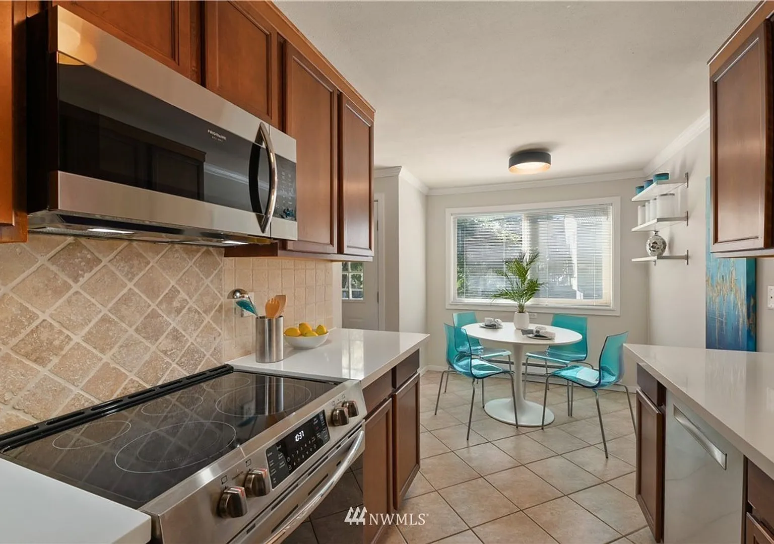 2Bd/1Ba Seattle Condo — Photo 4