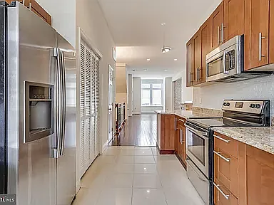 465 Florida Ave NW #A Photo 1