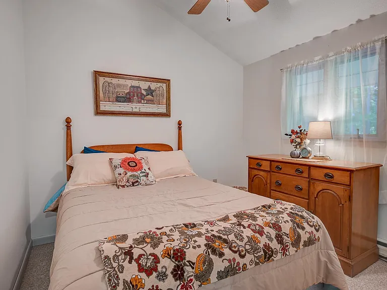 186 Ledgewood Rd — Photo 24