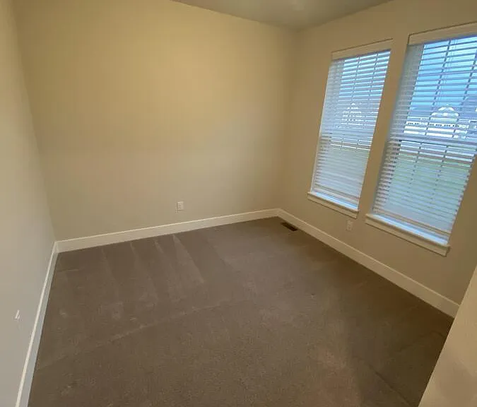 265 Farmstead Dr — Photo 13