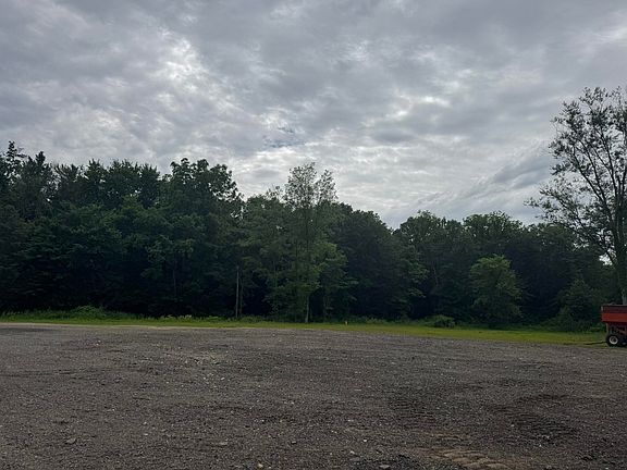 2nd image of 31890 Edison Rd