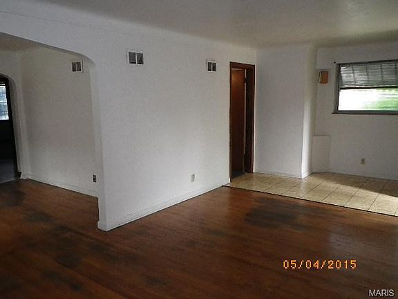 3rd image of 5987 Astra Ave