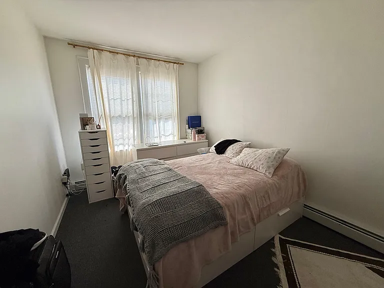 165-167 Davis Ave #3 — Photo 4