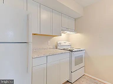 3rd image of 89 Hancock Pl NE