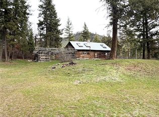 3507 Hamlett Rd, Kettle Falls, WA 99141