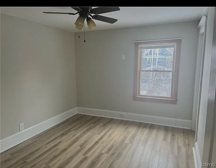 102-104 W Linden St #102 — Photo 3