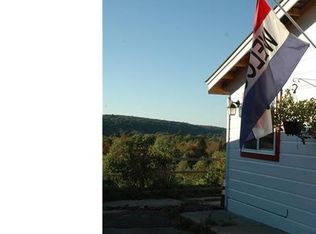 160 Snows Cove Rd, Sedgwick, ME 04676