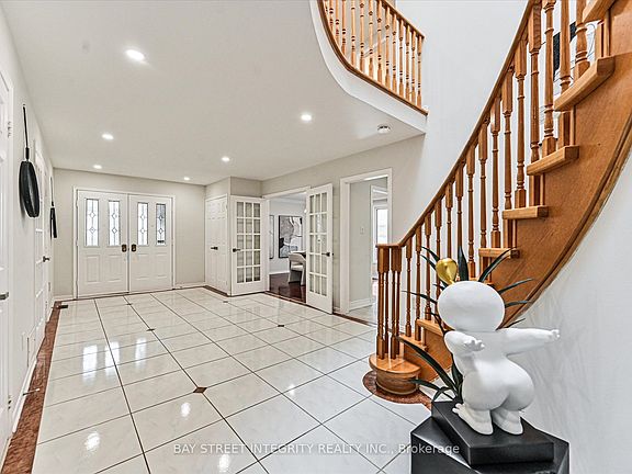 4th image of 12 Greystone Rd